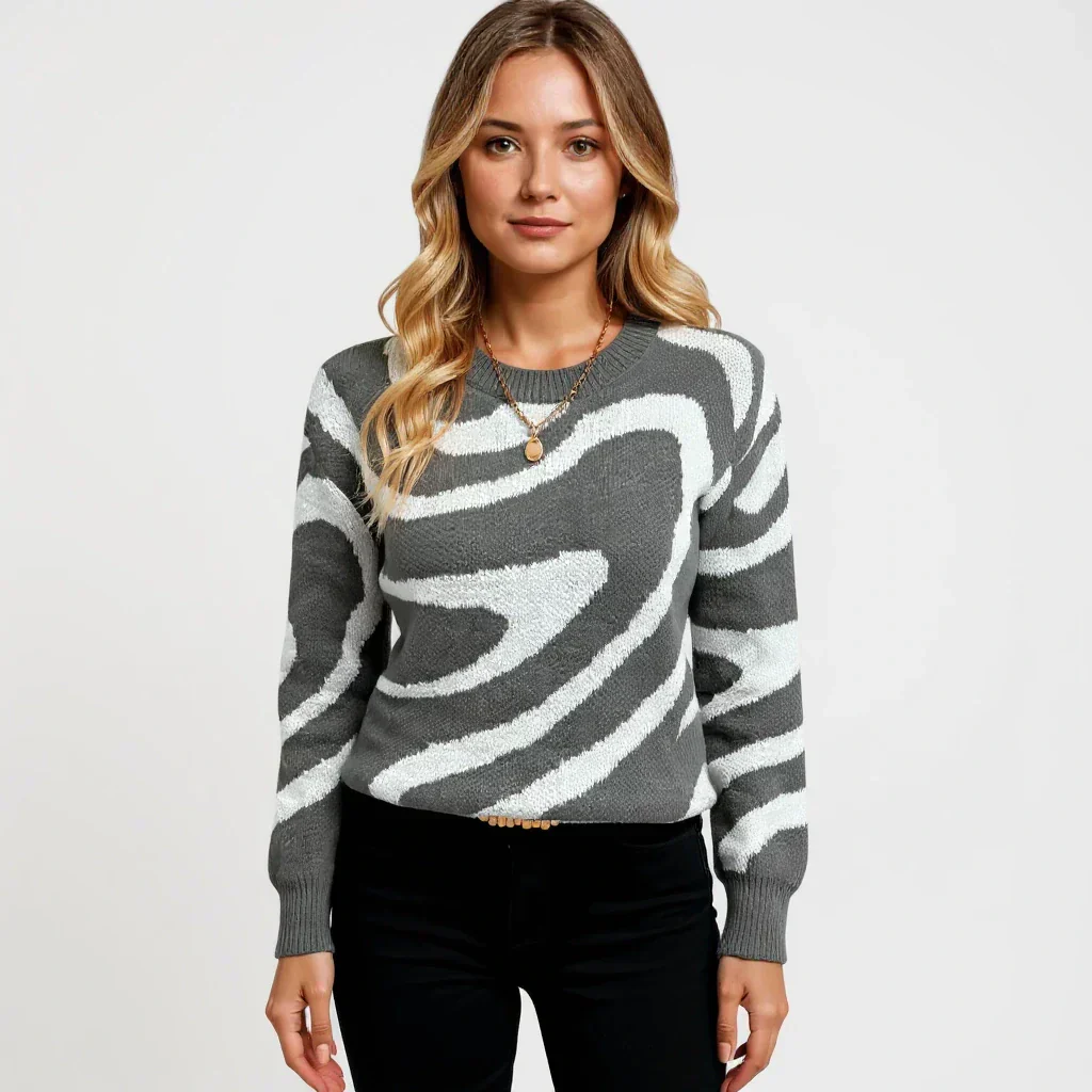 Camille Damen Chic Abstract Pullover - Image 2