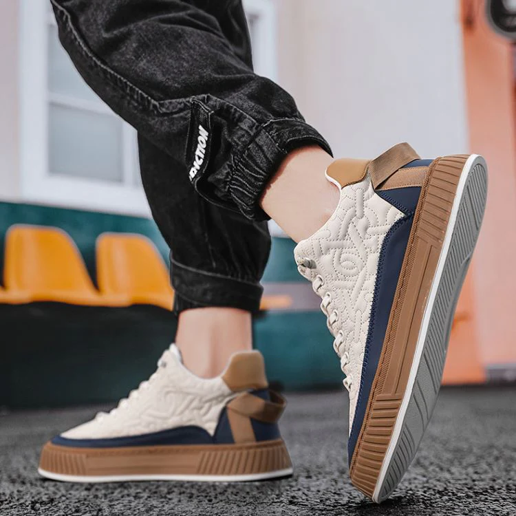 Freizeitschuhe aus Leder - Premiere - Image 10